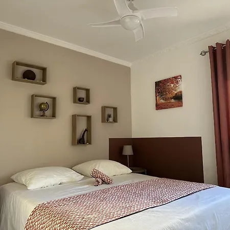 Casa Viena Vilafortuny Дом отдыха *